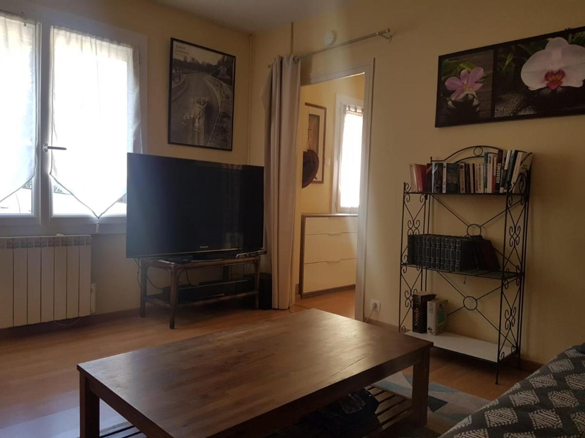 Charmante Maisonnette 2 Personnes Avec Wifi Surgères Esterno foto